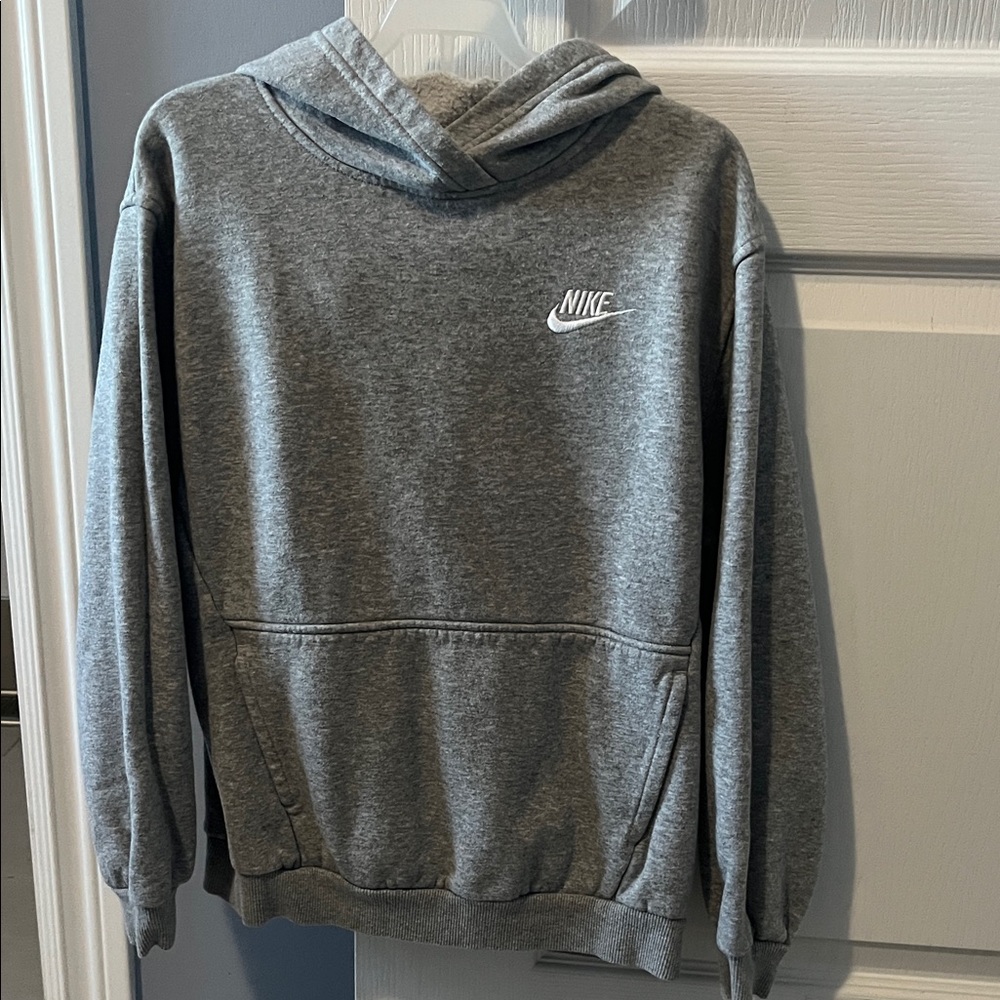 Boys Medium Nike Heather Grey tracksuit  - Hoodie plus jogger set